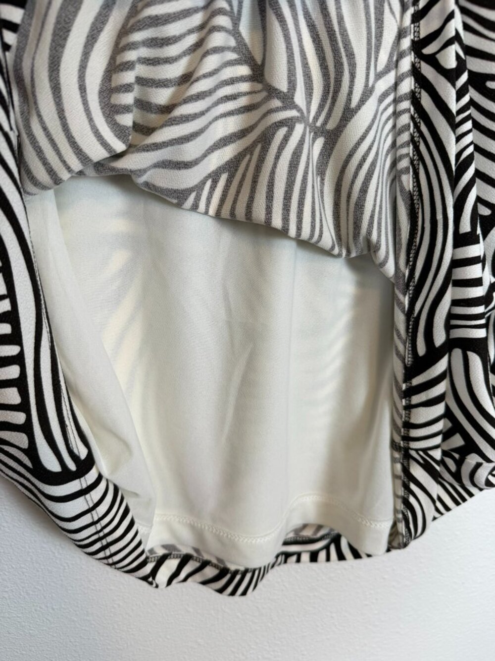 NWT Ann Taylor XL Black White Abstract Print Sleeveless Sheath Dress - Picture 8 of 13